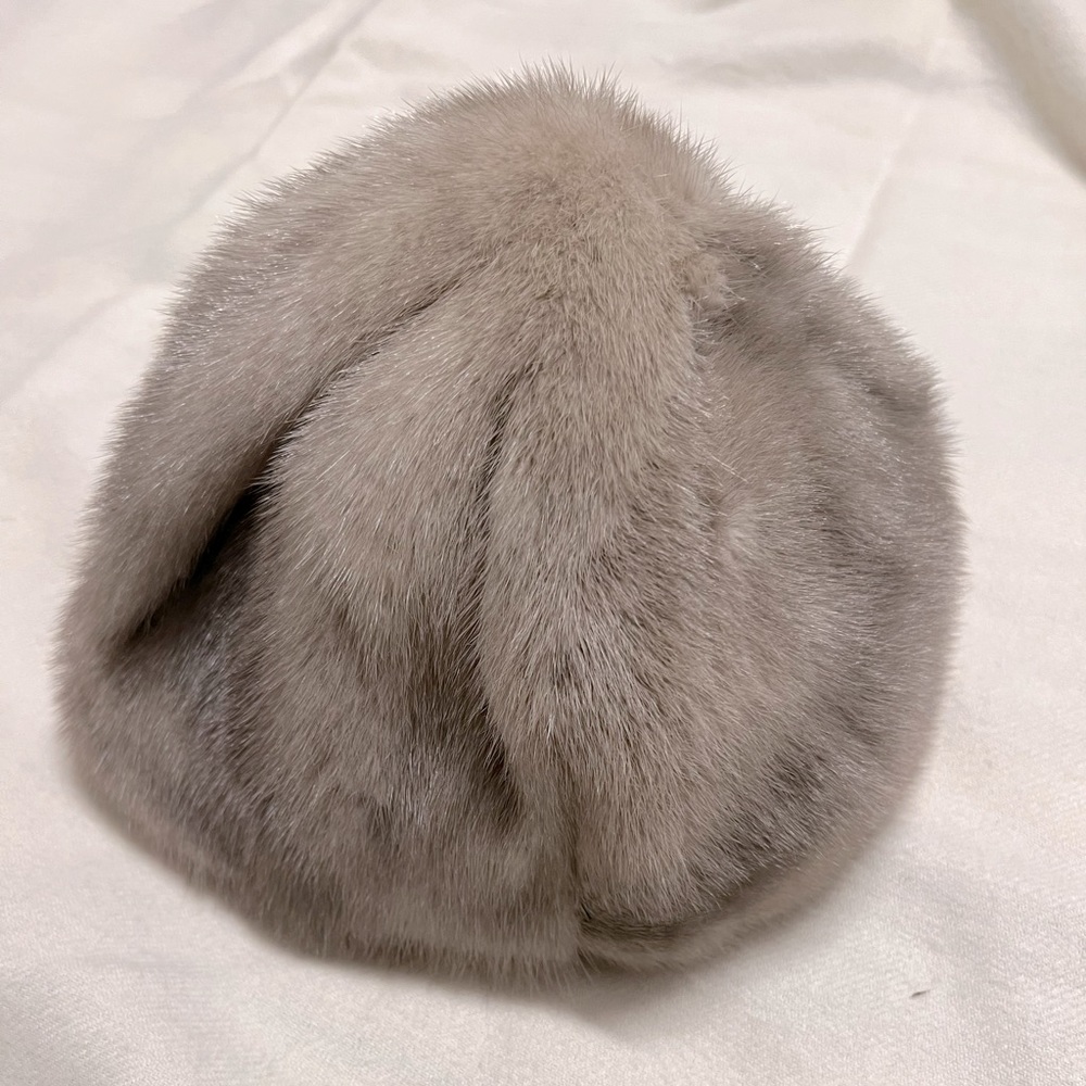 Vintage grey Mink hat